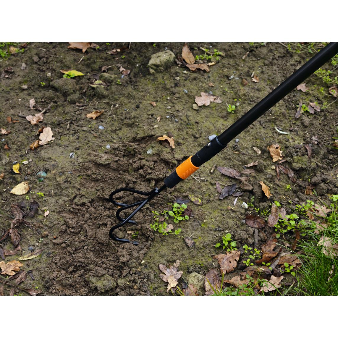 Cultivateur à 3 pointes QuickFit Fiskars