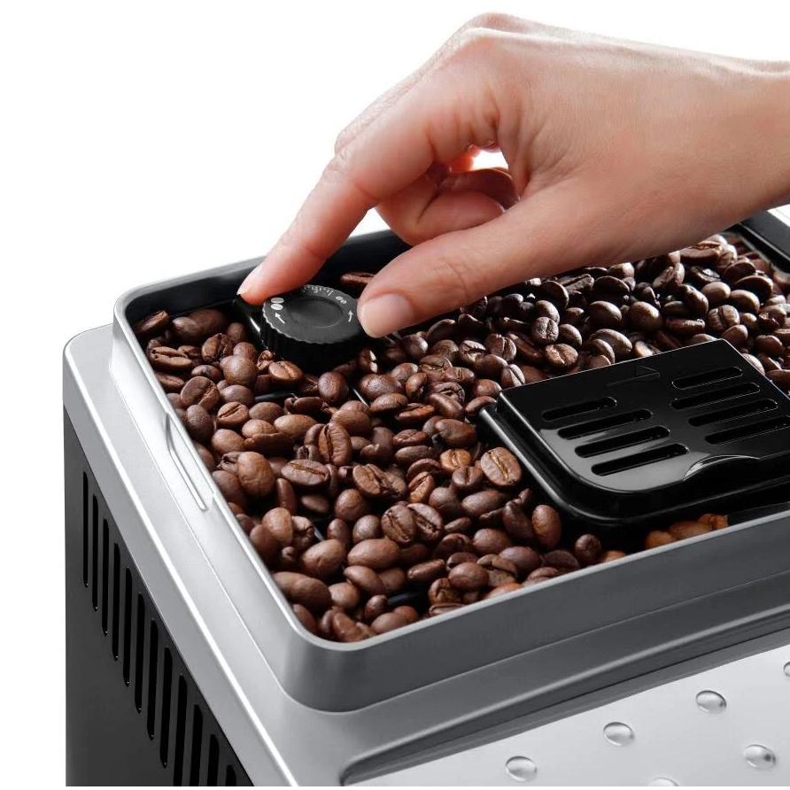 Delonghi Superautomatische koffiemachine Magnifica S ECAM21.117.B met cappuccinosysteem en ingebouwde molen (gereviseerd)