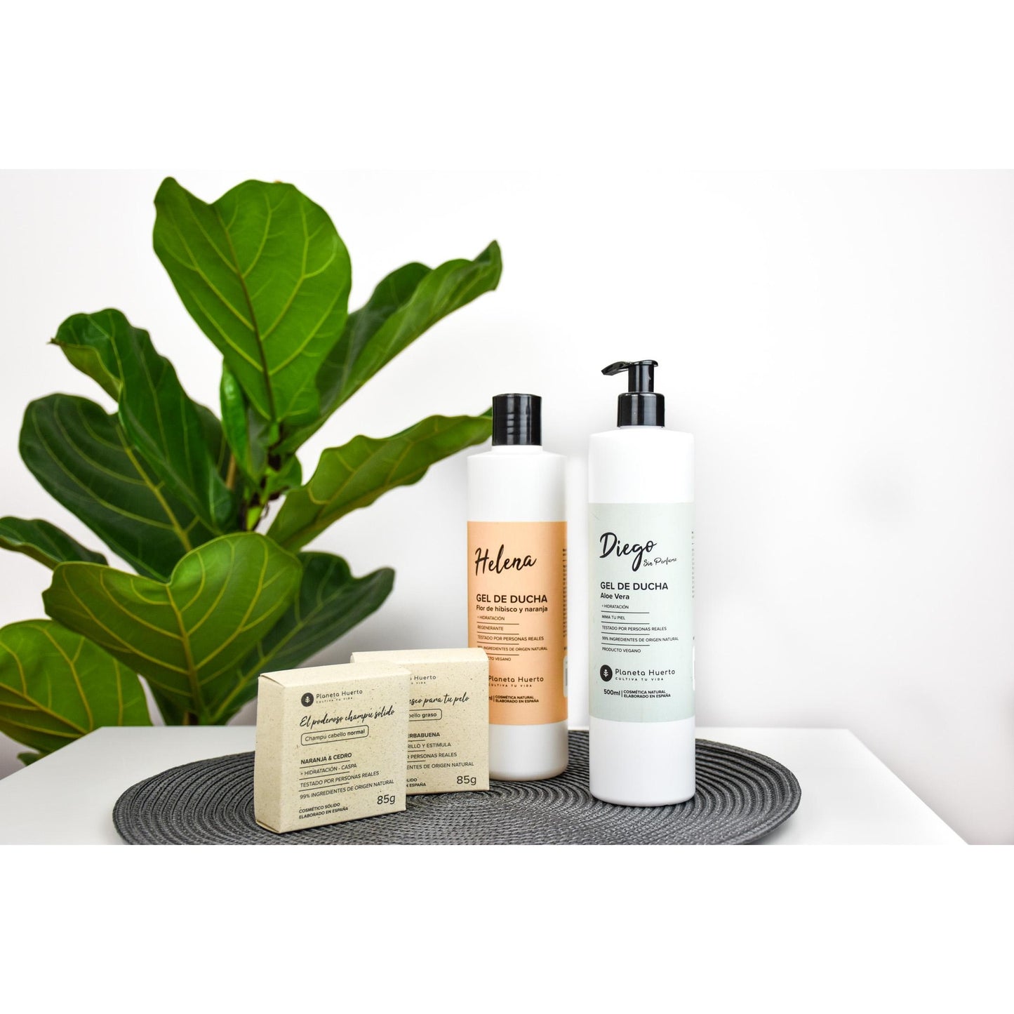 Planeta Huerto Orange und Zedern Shampoo für normales Haar 85 g