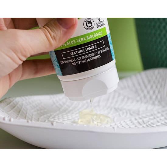 Żel z 99% czystym aloesem ekologicznym BIO Armonía Cosmética natural 200 ml