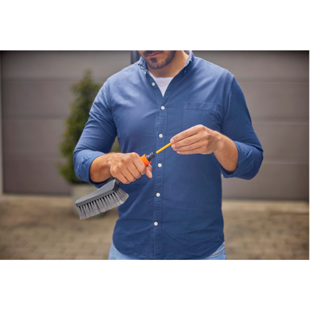 Cleansystem Reinigungsset mit Handbürste Gardena