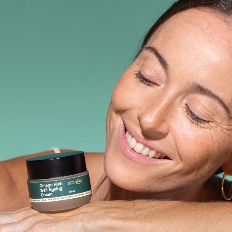 Crema Facial Omega Rich Freshly 50ml